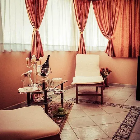 Grand De La Ville Villa San Giovanni